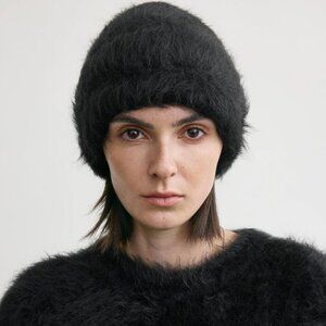 Toteme Alpaca-blend Knit Beanie Black